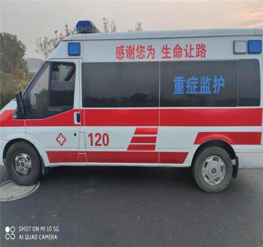信丰专业救护车出租,为生命护航